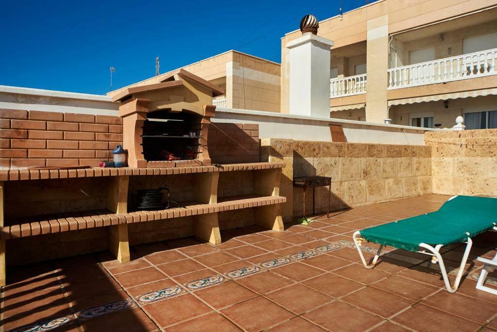 Casa De Sueno En La Playa Villa Адра Екстериор снимка