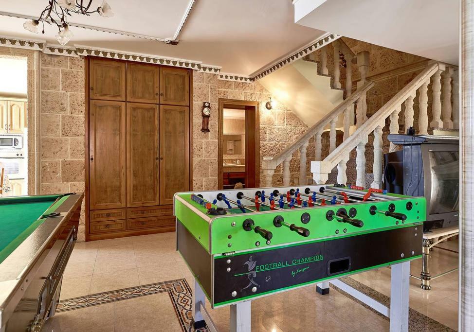 Casa De Sueno En La Playa Villa Адра Екстериор снимка