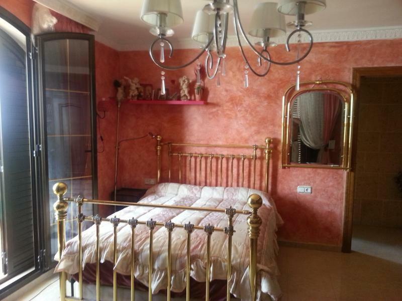 Casa De Sueno En La Playa Villa Адра Екстериор снимка