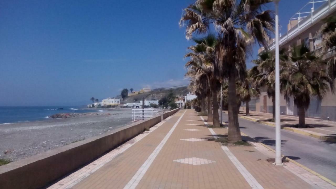 Casa De Sueno En La Playa Villa Адра Екстериор снимка