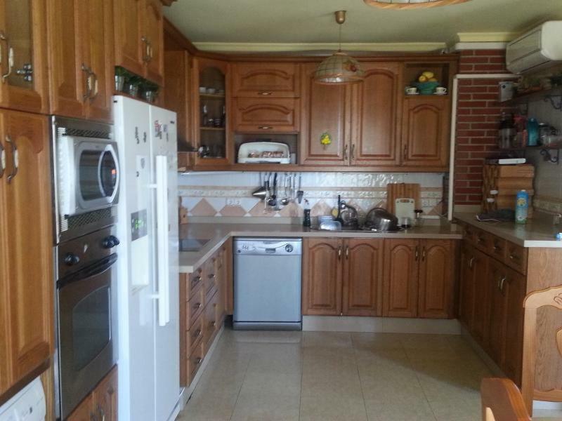 Casa De Sueno En La Playa Villa Адра Екстериор снимка