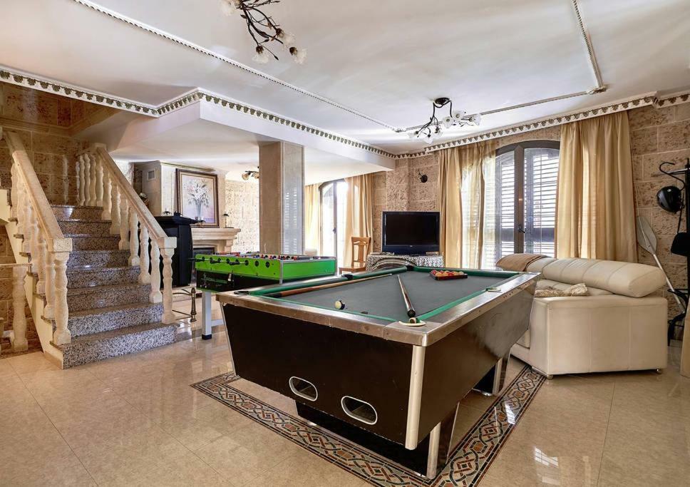 Casa De Sueno En La Playa Villa Адра Екстериор снимка
