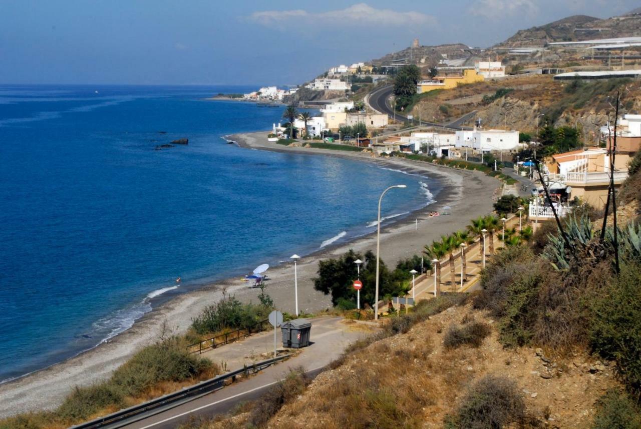 Casa De Sueno En La Playa Villa Адра Екстериор снимка